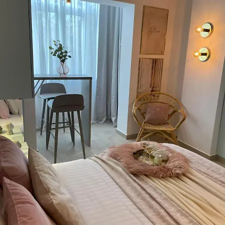 Apartment Marshmallow - Homey Studio